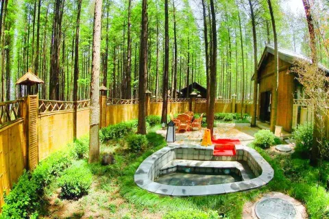 Hongze Lake Wetland and Hot Spring Resort