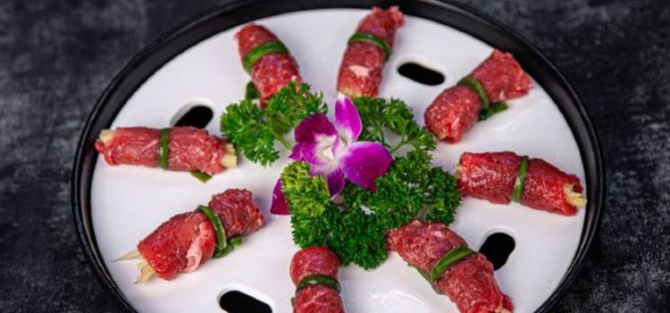 LIU YI SHOU CHONG QING HOT POT