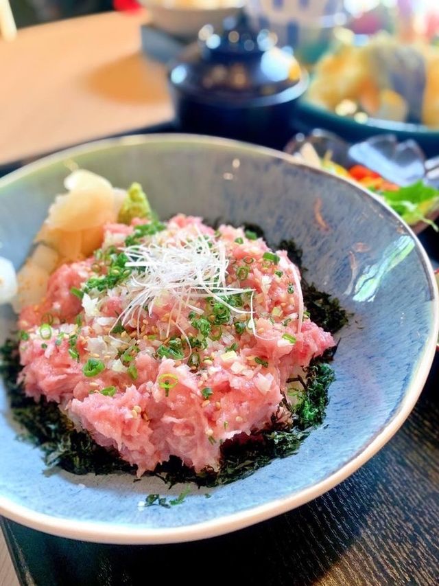 一再回味的日本餐美味しい  之前聽朋友講將軍澳有間好正嘅日本餐廳，今次專登入