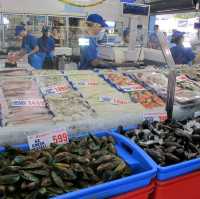 極新鮮極多選擇既 fish market