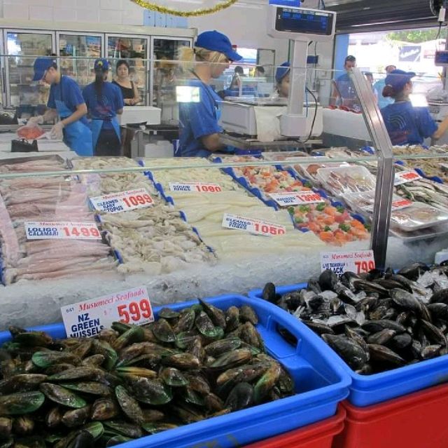 極新鮮極多選擇既 fish market