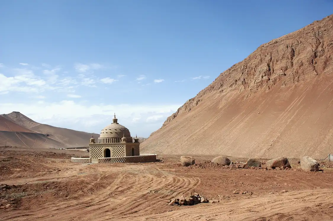 Các khách sạn gần Xinjiang Damo Soil Art Museum
