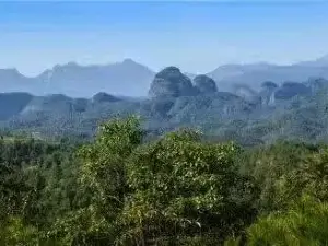 武平下壩鄉獅子山