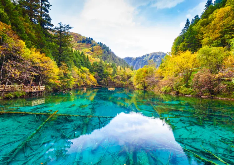 九寨溝の天気、九寨溝の気温ガイド、旅のベストシーズン、服装のおすすめ