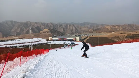 滑雪