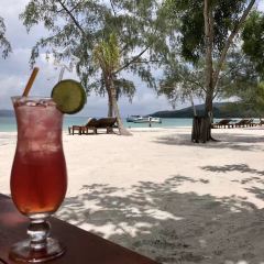 Department of Chemistry Bar - JW Marriott Phu Quoc Emerald Bay Resort & Spa User Photo