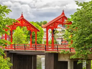 Old Town Bridge