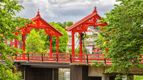 Old Town Bridge