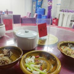 顶三峰餐厅(靖河路店) User Photo