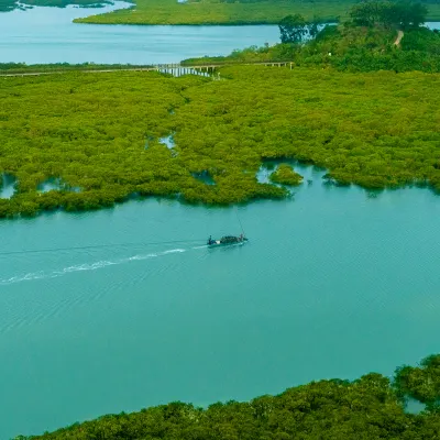 С видом на море Отели в г. Циньчжоу