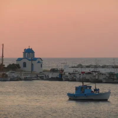 Hotel di Pulau Ikaria