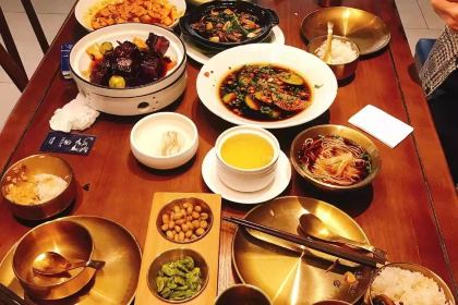 香湖國際大飯店餐廳