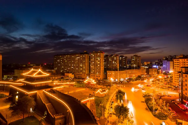 Hotels near Yuncheng Gymnasium