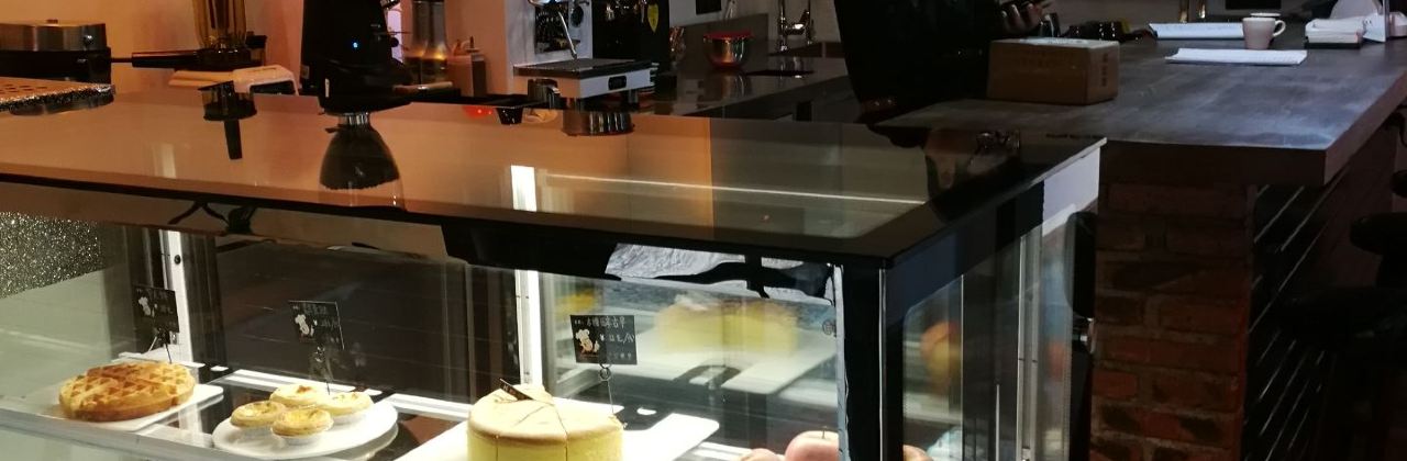 湖漾沁園咖啡屋（德泰隆路）