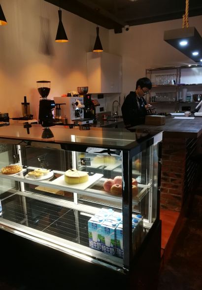 湖漾沁園咖啡屋（德泰隆路）