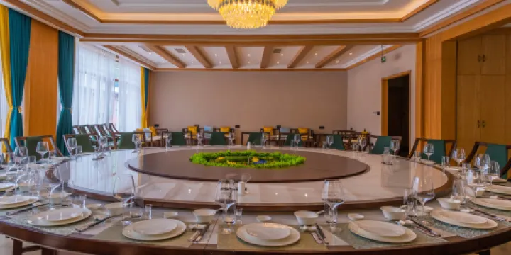 白瑪嶺温泉康養灑咧城·食悦府