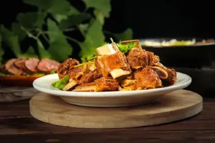 喀纳斯夜泊酒店·简餐下午茶