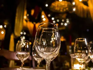 Wilfs Restaurant and Bar