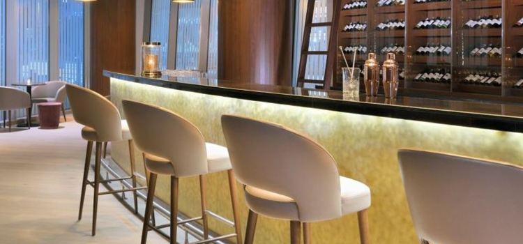Bar Rouge - Le Meridien City Center Doha