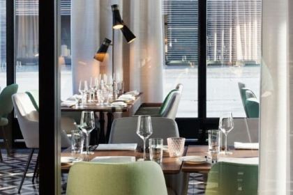 Fine Dining by Phillip Probst