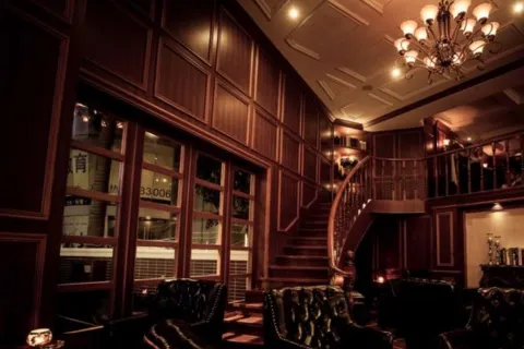 Galaxie Cocktail 星悅酒吧