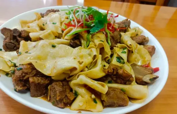 益和居·驢肉黃麪（鳴山北路店）