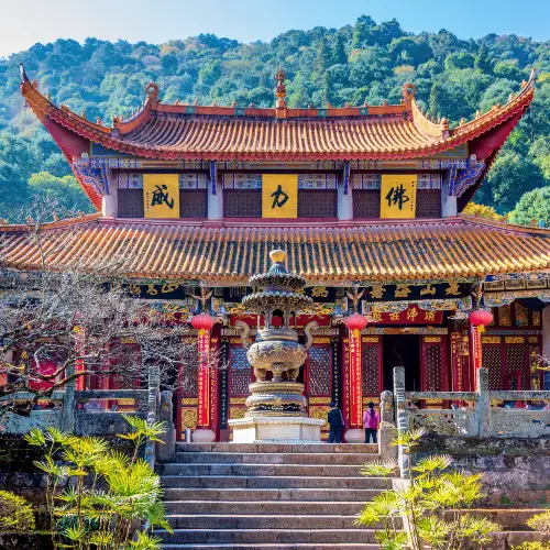 2026昆明旅遊指南:必去景點、地道美食和實用貼士!| Trip.com