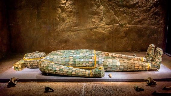 Xuzhou Guishan Han Tomb + Xuzhou Museum + Ximatai + Yunlong Mountain + Hubu Mountain + Xuzhou Folk Museum one-day tour