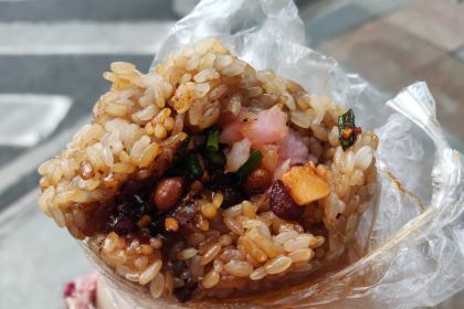 Liu Guang Men Mao Auntie Nuo Rice