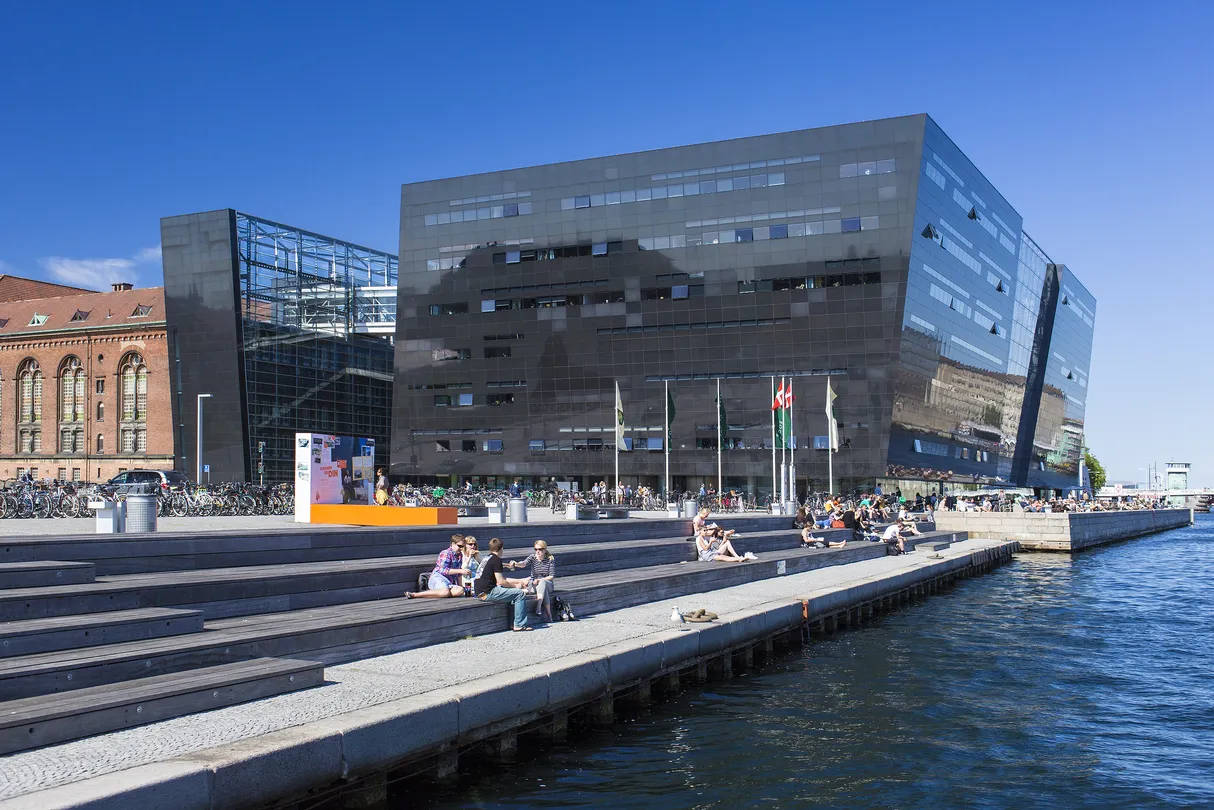 1_ห้องสมุดแห่งชาติ