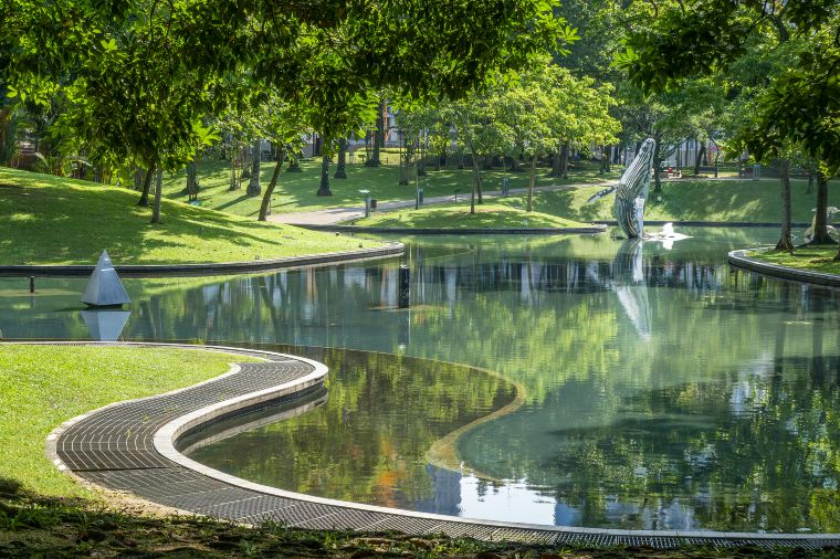 クアラルンプールの気温と降水量データ