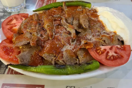 Iskender Tarihi Ahsap Dukkan