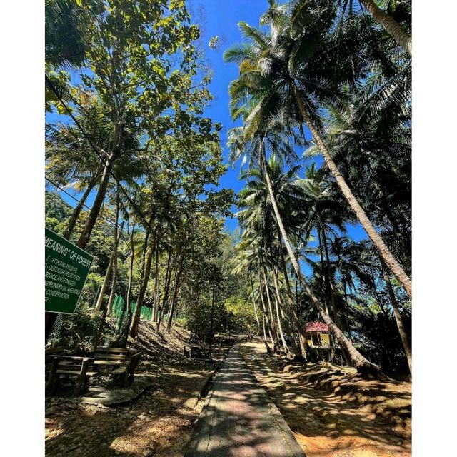 Pantai Pasir Tengkorak