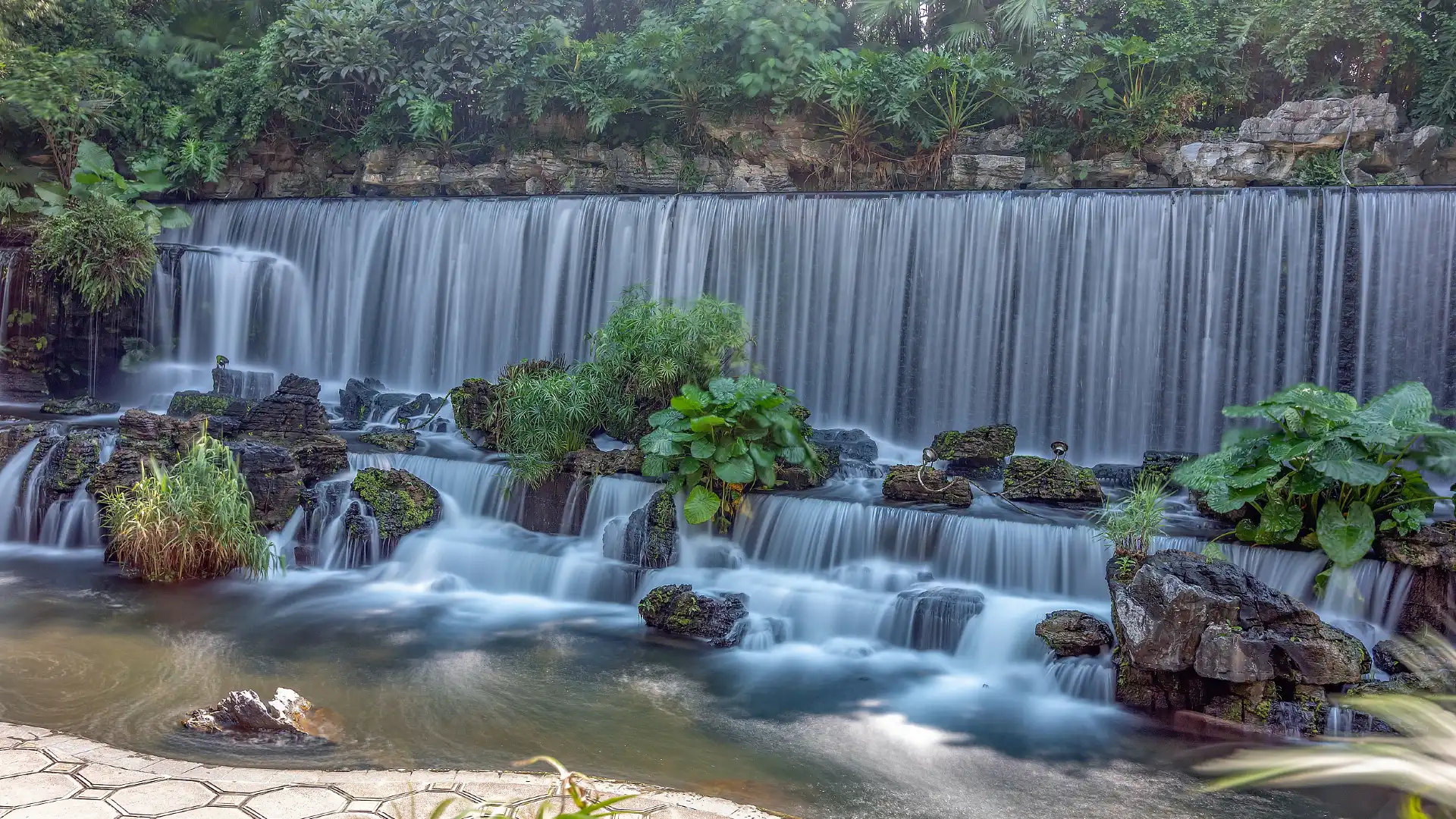 Hotels near Donghao Stream