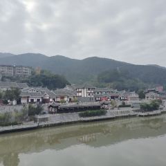 ZUI DE YI User Photo