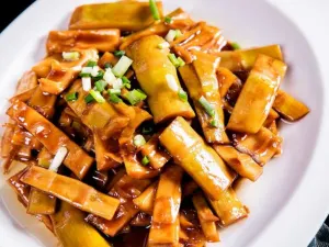 人和堂沪吉农家菜(云上草原大竹海店)