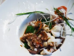 LINGSHANG ISLAND FOOD