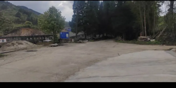 巖頭十八灣小蘭農家菜館