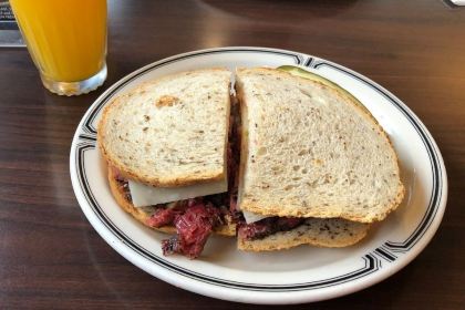 LANGER'S DELICATESSEN-RESTAURANT