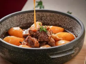 SAN BAO BIE YUAN REASTAURANT