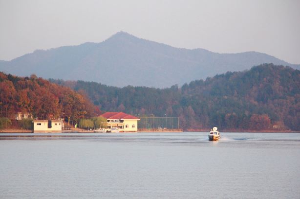 Guanyin Lake Scenic Area