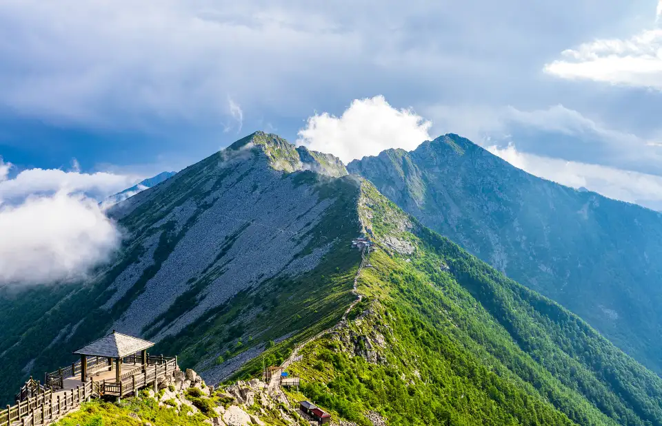1_The Mount Taibai National Forest Park