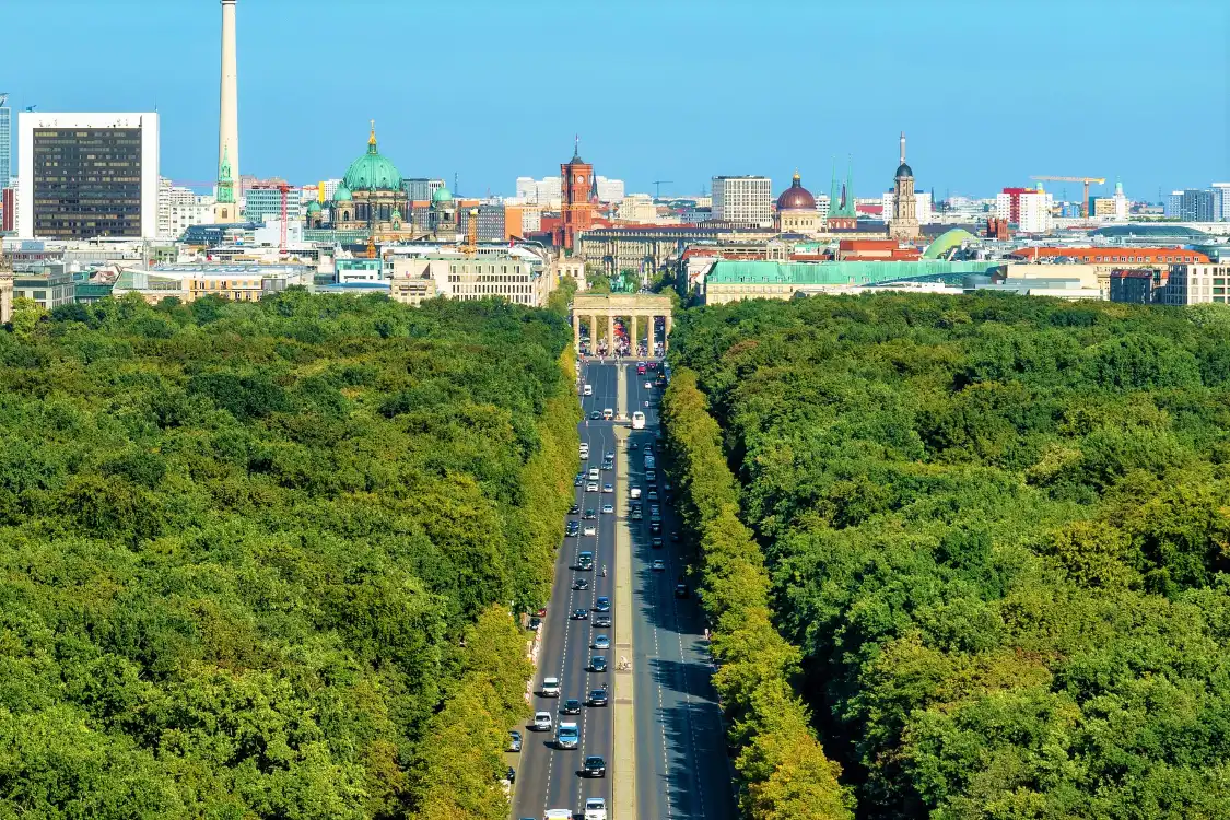 Hotels near Under the Linden Trees