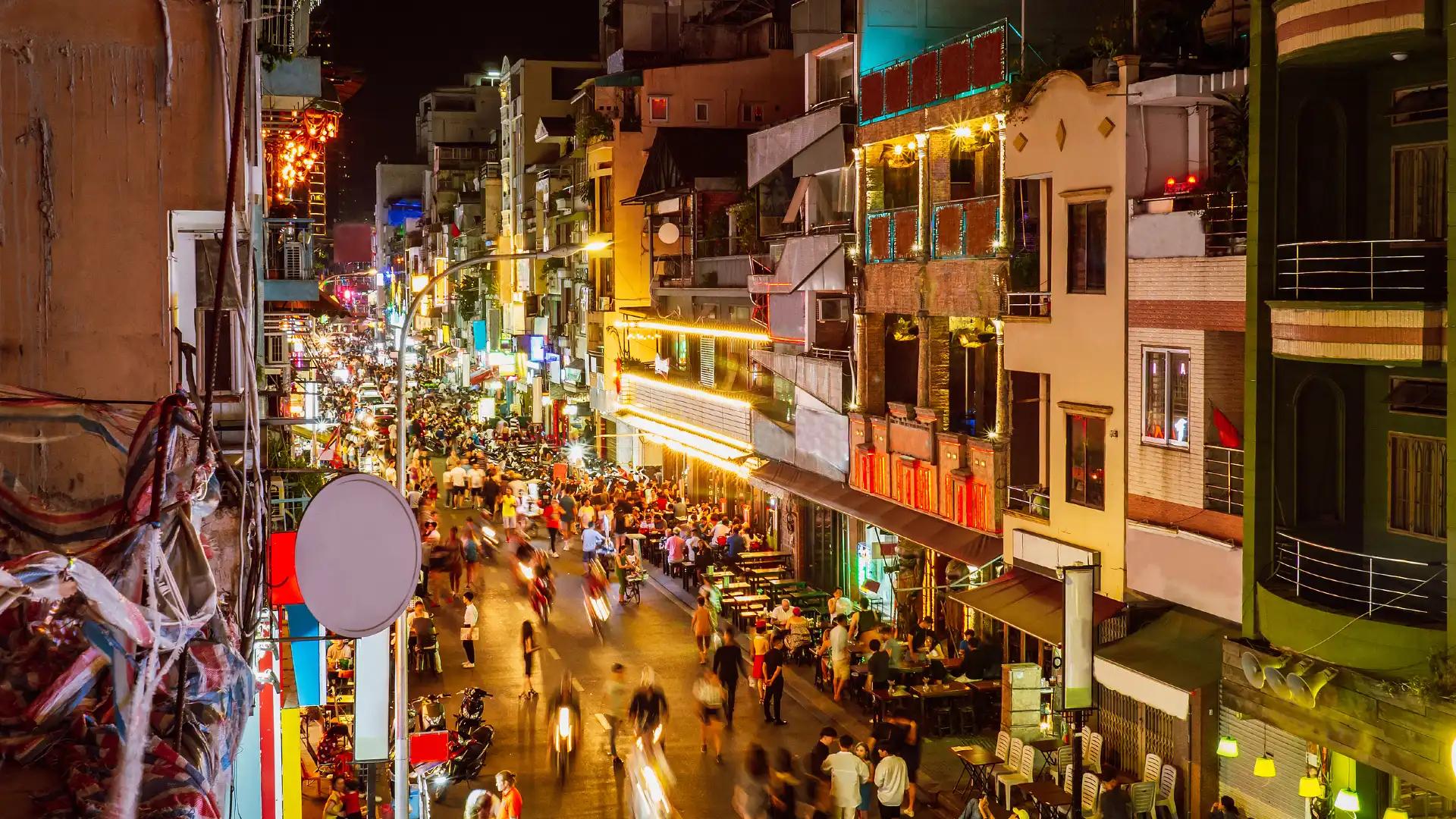 Hotels near Bui Vien