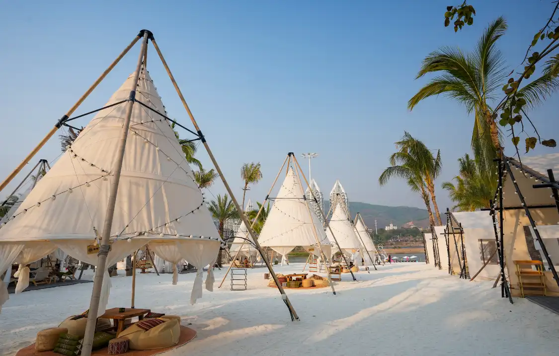 Hotels near Baixiang Beach