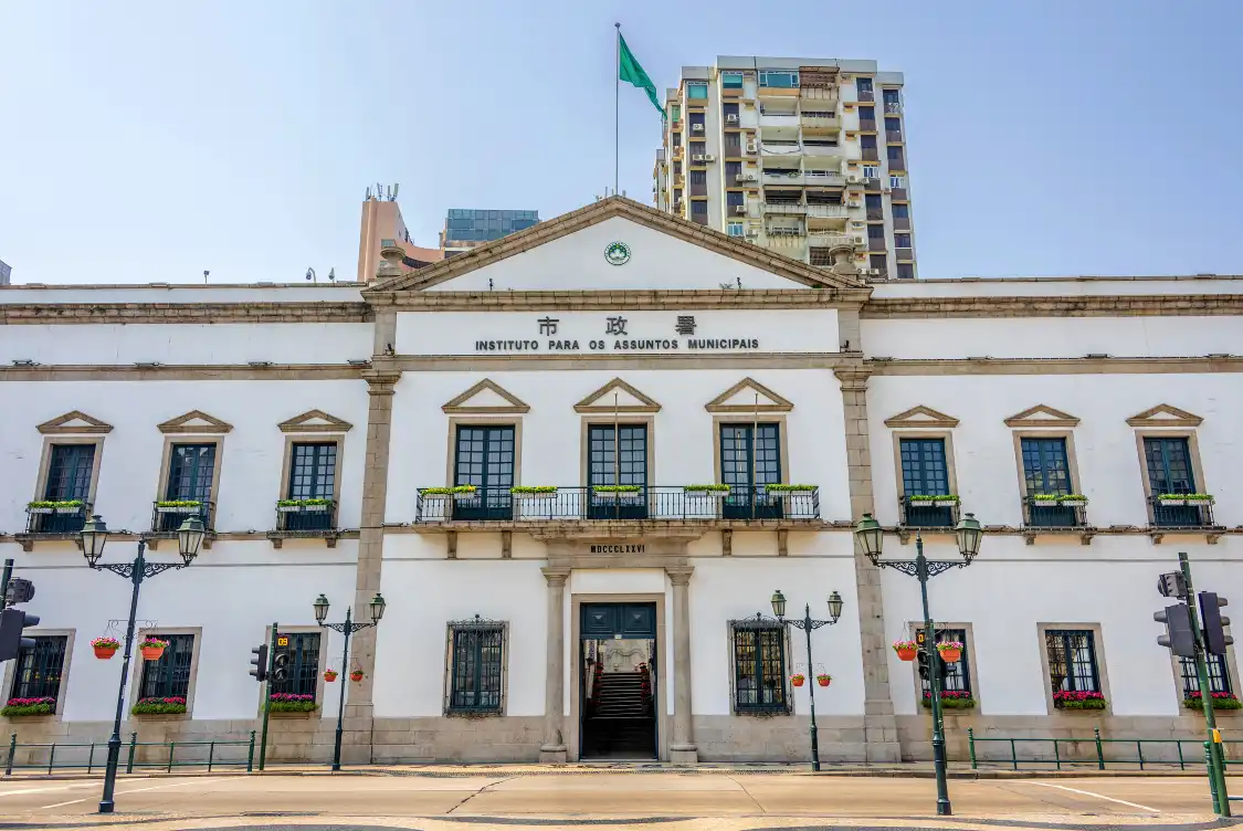 Các khách sạn gần Leal Senado Building