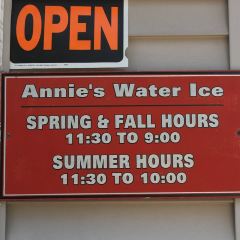 Annie's Water Ice 여행 사진