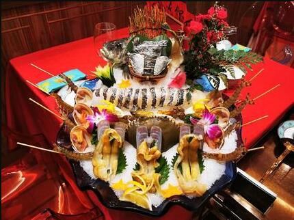 香港柒胜海鲜火锅酒家(滨江绿地店)