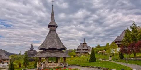 馬拉暮萊斯的木構教堂