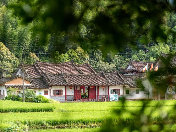 Jiuzuo Temple